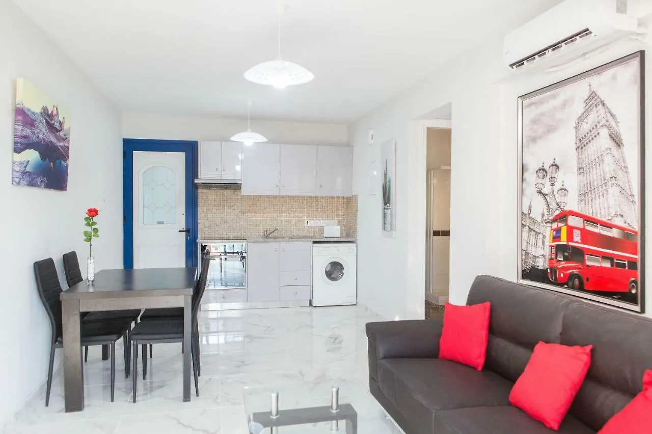Апартаменты Must Stay - Evripidou Holiday Flats Ларнака Кипр